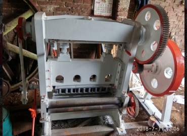 Ceiling Panel Punching Machine